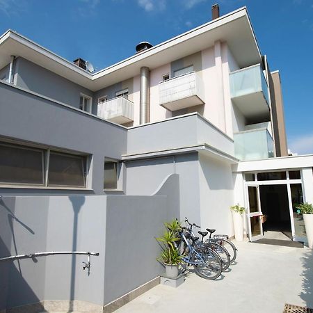 Nice Hotel Bibione Eksteriør bilde