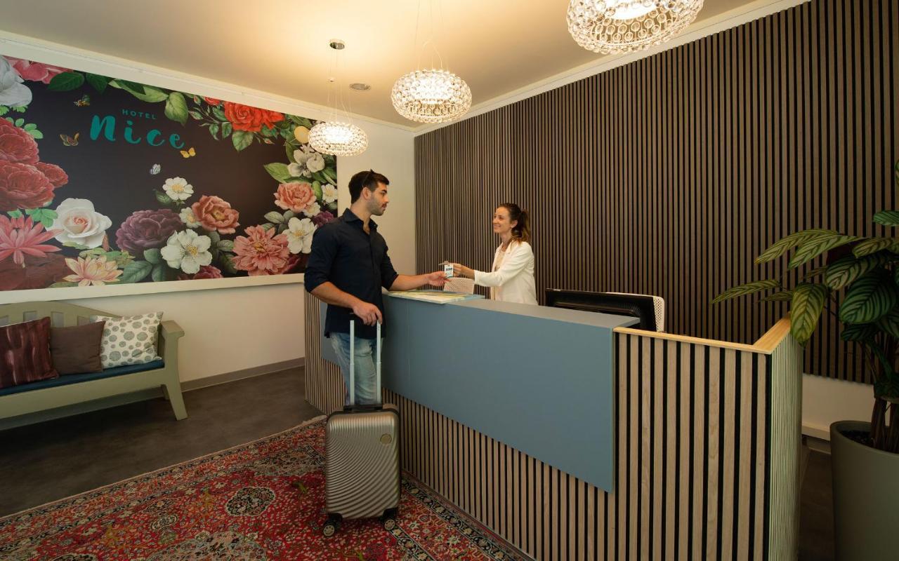 Nice Hotel Bibione Eksteriør bilde