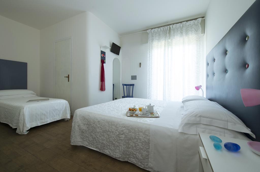 Nice Hotel Bibione Eksteriør bilde