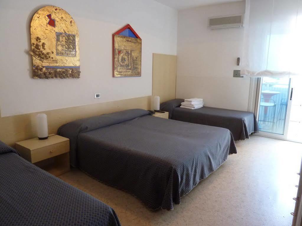 Nice Hotel Bibione Eksteriør bilde